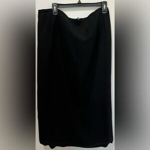 Peter Nygard Black Garment